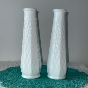 Vintage E.O. Brody‎ Elegant White Milk Glass set of 2 Vases Diamond quilted